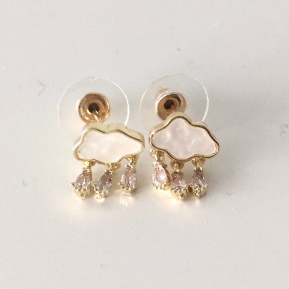 Cloud Earrings - Picture 1 of 1